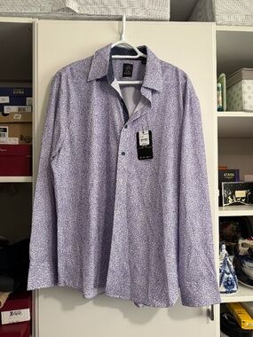 Michael Strahan, Size XL, 17-17,5; 34/35; 86% Polyester, 14% Spandex